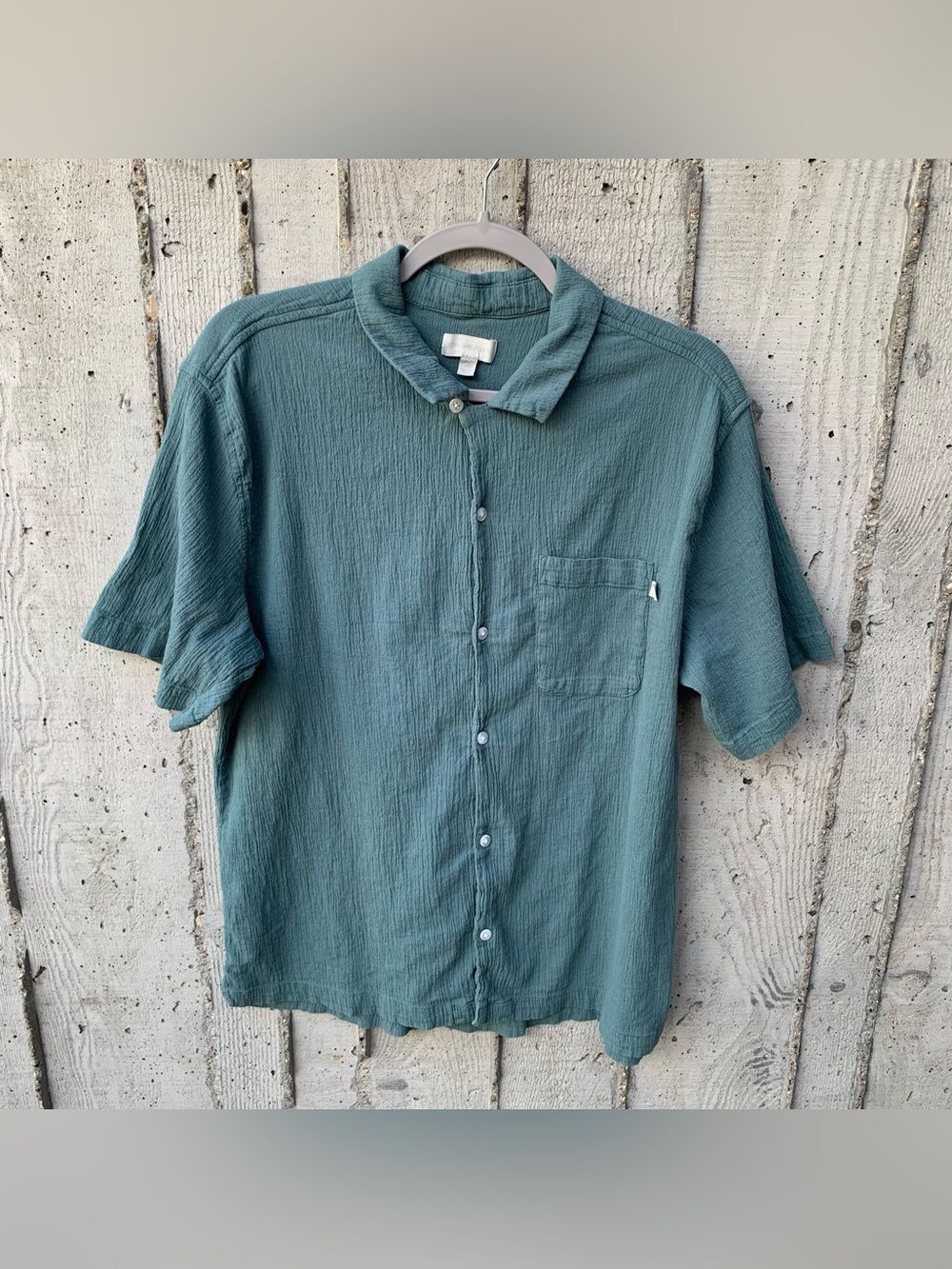 UO Standard Cloth Men's Lightweight Gauze Cotton Camp Button Up Euro Summer M